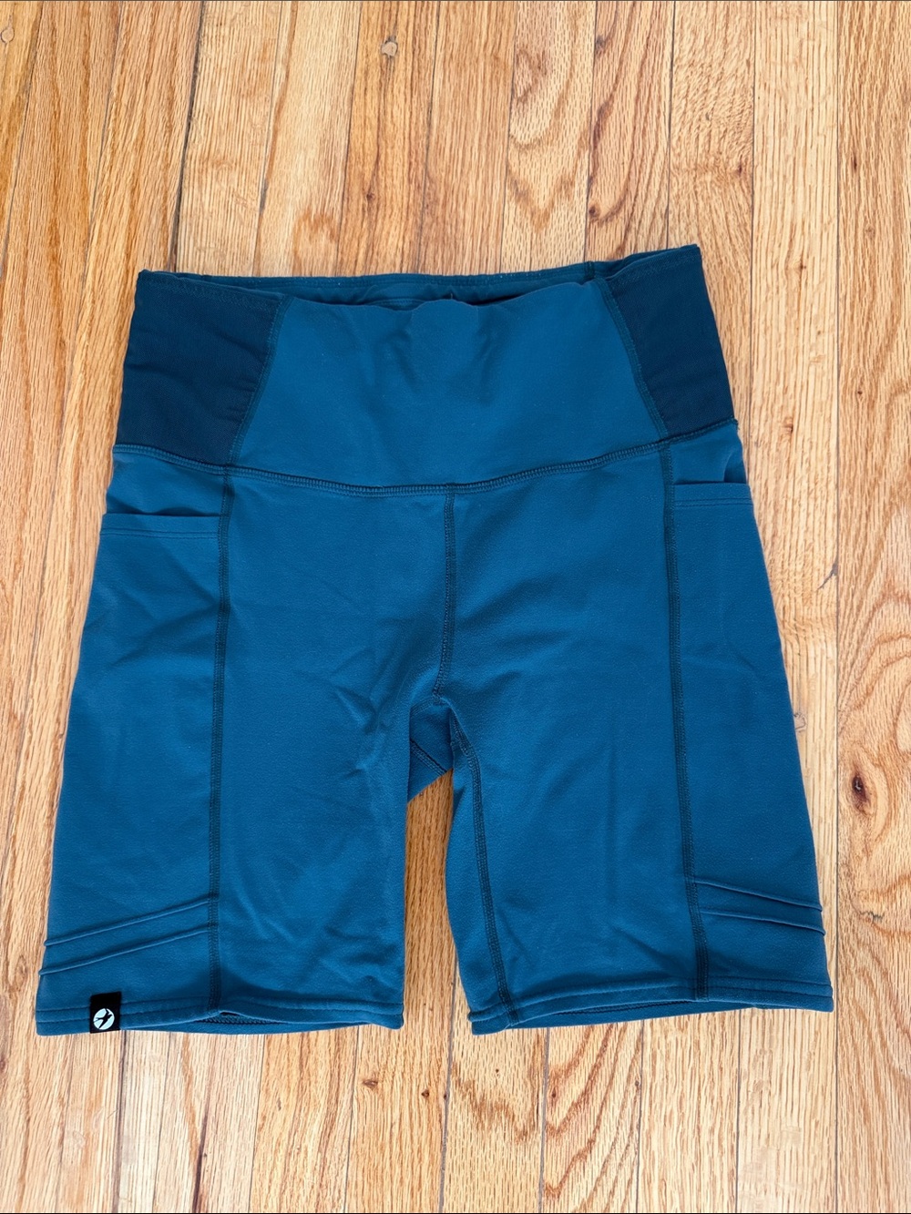 Oiselle Teal high waist pocket bike shorts